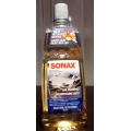 SONAX 2 in 1 Car Shampoo Wash & Dry (1000ml)